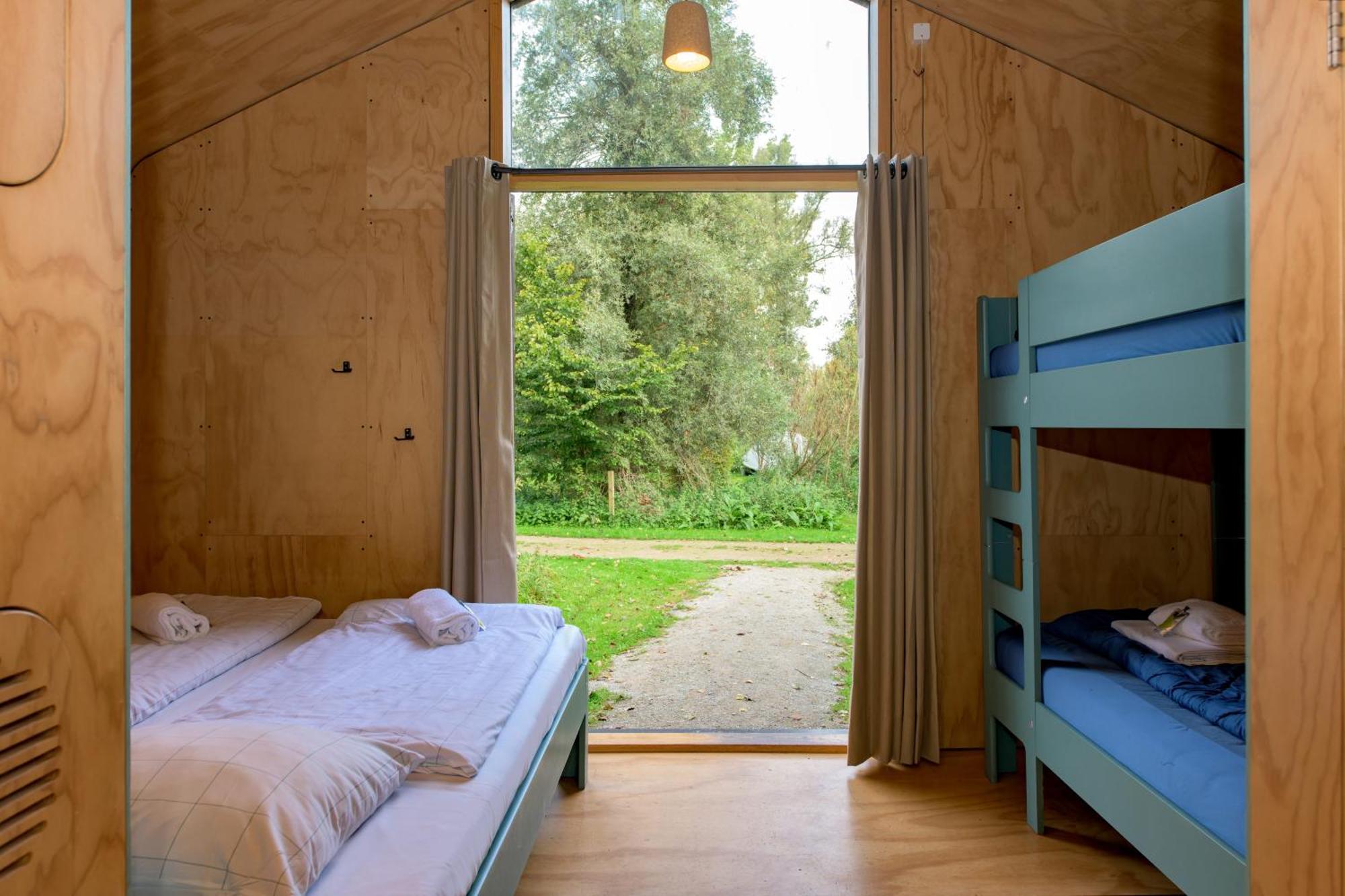 Stayokay - Nationaal Park De Biesbosch Hostel *